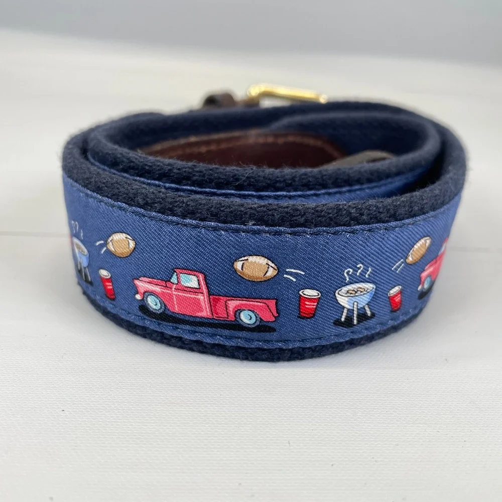 Vineyard Vines Belt Football Tailgate Truck Grill Red Cup Preppy Mens Size 30
